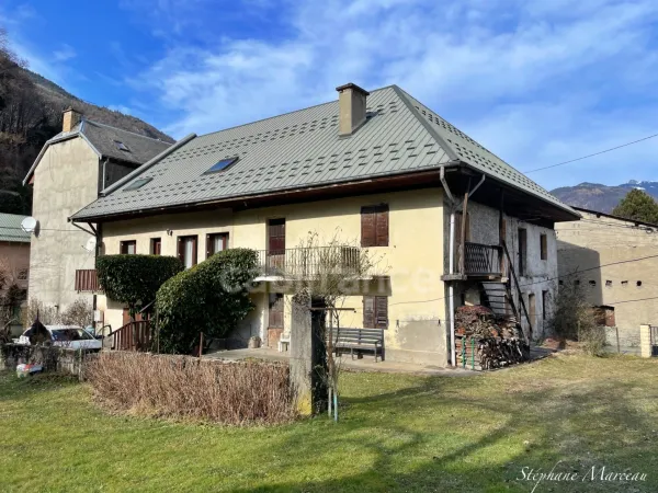 Maison 4 pièces 140 m²