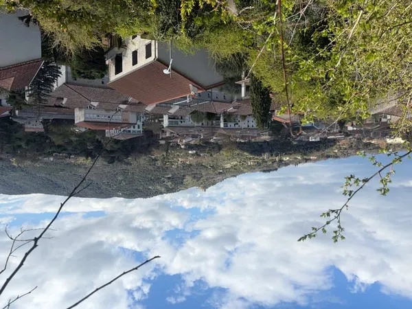 "Terrain à Saint-Péray (07130) : 990 m² avec projet de maison - 220 000 €"