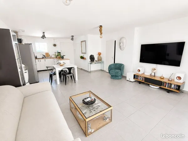 Villa 4 pièces 92 m²