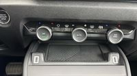 Citroen C4 X PureTech 130ch S&S Shine Pack EAT8 — photo 19
