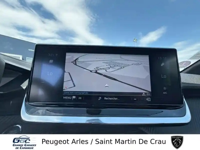 Peugeot 208 puretech 100 s&amp;s bvm6 — photo 22