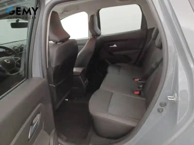 Dacia Duster eco-g 100 4x2 — photo 25