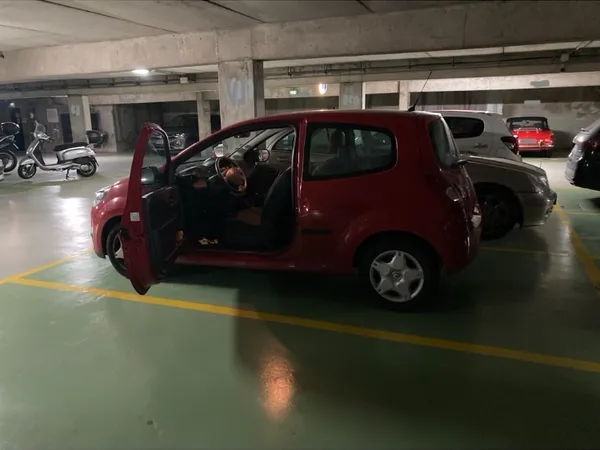 Loue emplacement parking Schweitzer