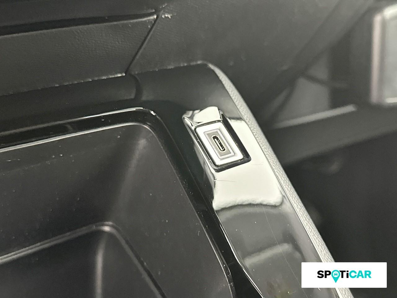 Peugeot 208 1.2 puretech 100ch s&s active — photo 19