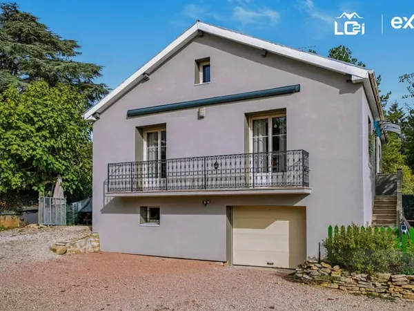 Charmante maison rénovée en plein coeur de Givry