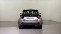 Toyota Yaris 116h Design 5p MY22 — photo 6
