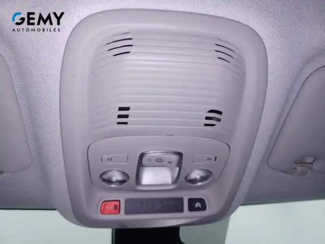 Citroën C3 Aircross puretech 110 s&amp;s bvm6 — photo 30