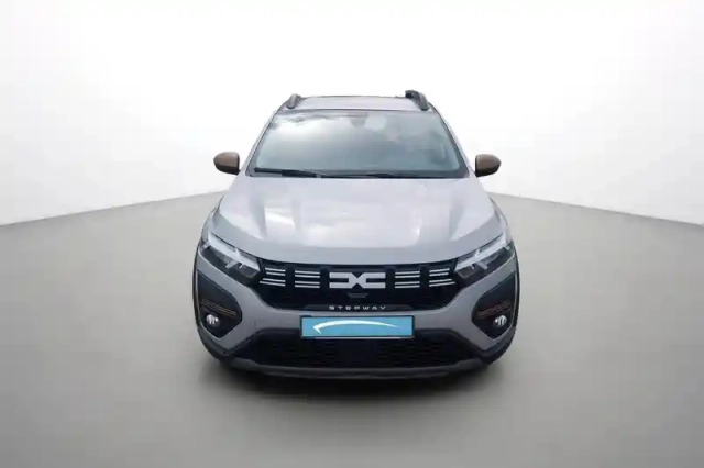 Dacia Sandero eco-g 100 — photo 2