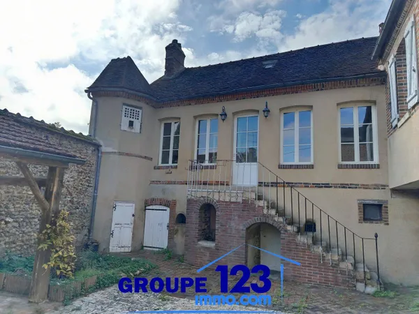 Maison de plain-pied 8 pièces 192 m²
