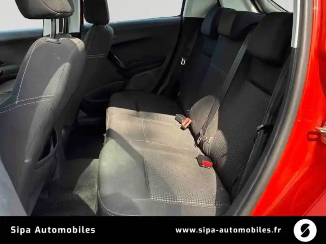 Peugeot 208 1.2 puretech 110ch s&amp;s bvm5 — photo 10