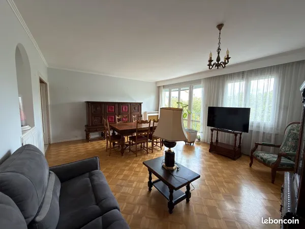 Appartement T5 101m2 proche centre ville