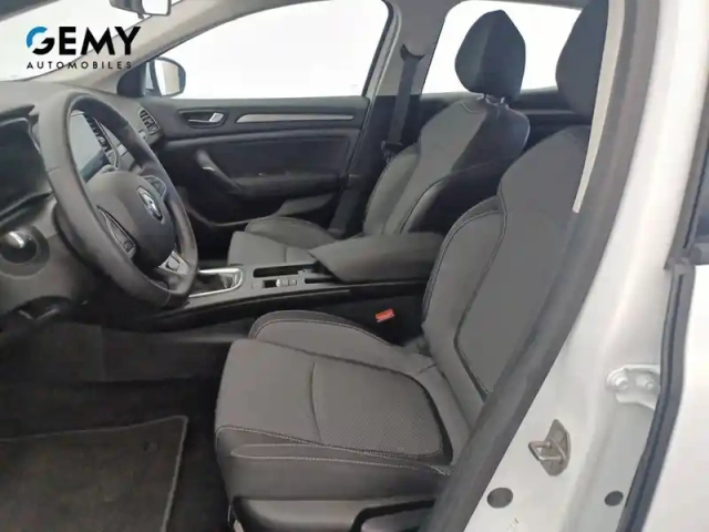 Renault Megane iv berline blue dci 115 edc — photo 24