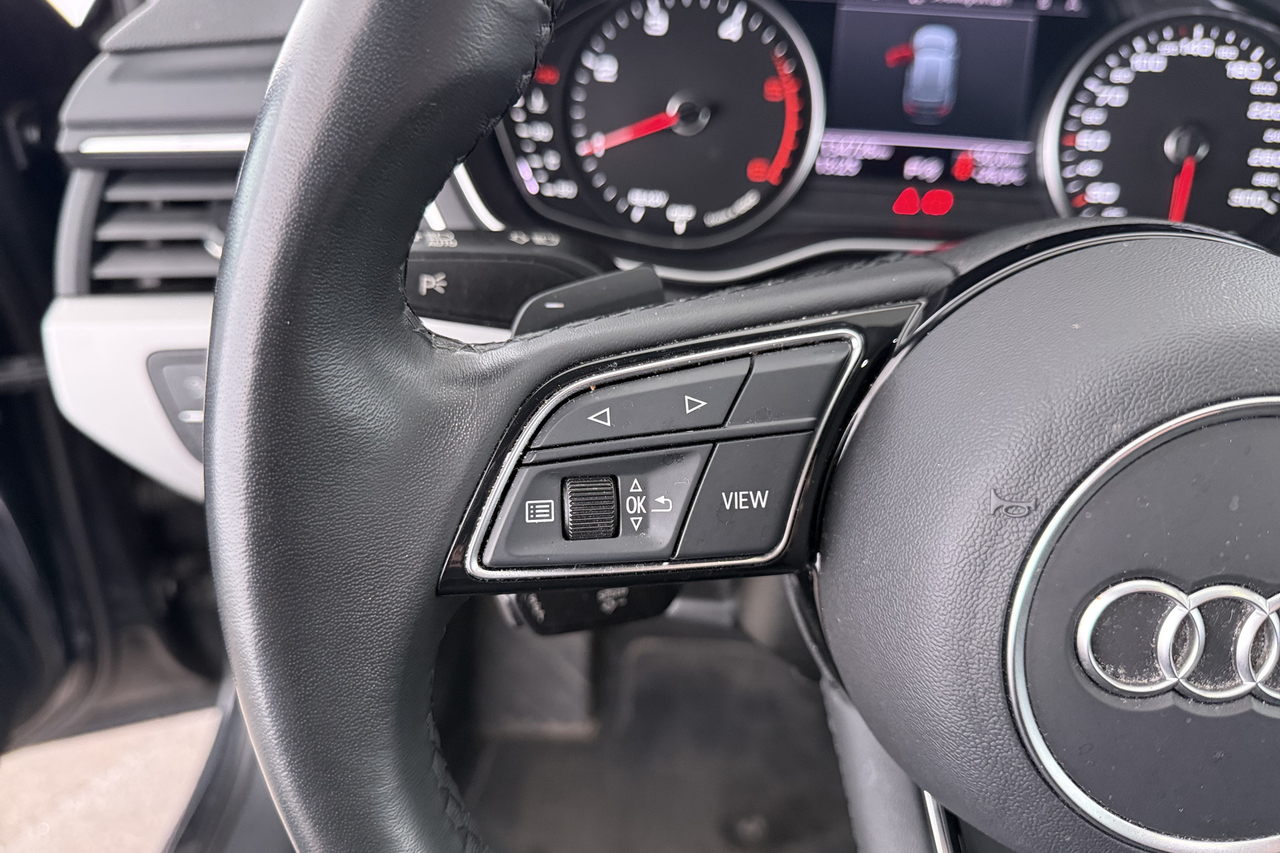 Audi A4 Avant — photo 20
