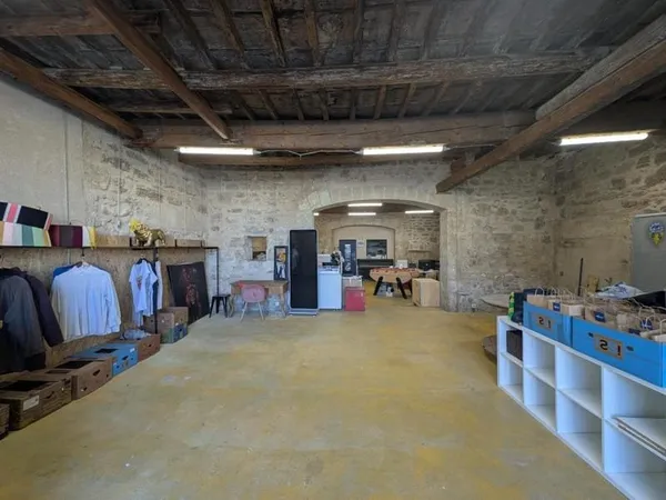 Bien Commercial À Vendre