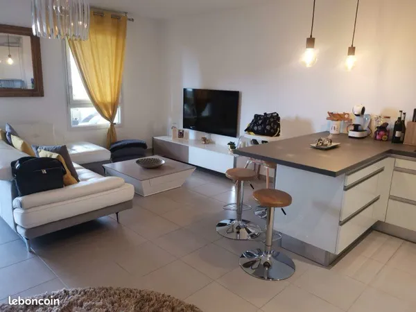 T3 lumineux 70 m² Chateau Gombert- Terrasse - Garage - Aucun travaux