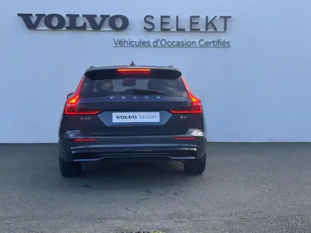 Volvo V60 b4 197 ch geartronic 8 — photo 19