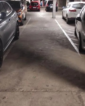 Place de parking sécurisée