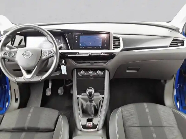 Opel Grandland 1.2 turbo 130 ch — photo 29