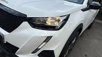 Peugeot 2008 1.2 PureTech 100ch S&S Active Pack — photo 17