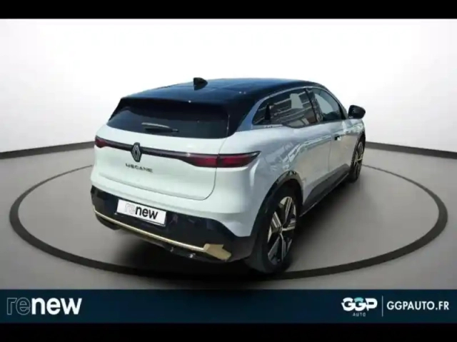 Renault Megane e-tech electric ev60 220ch iconic super charge -b — photo 6