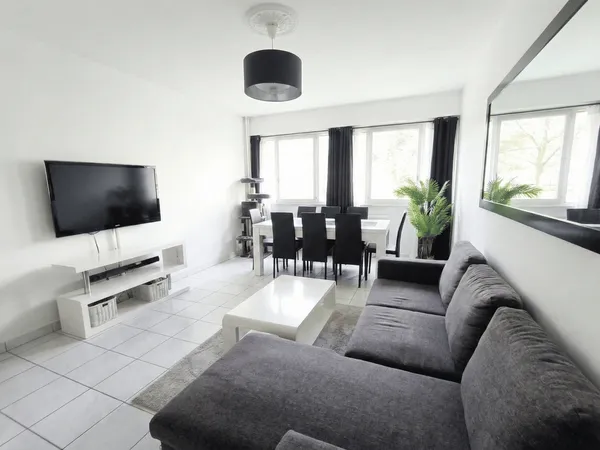 Appartement 6 pièces 100 m²