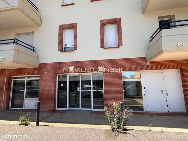 Local commercial 160 m² FONSORBES