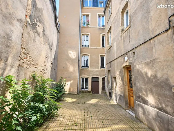 Triplex 4 pièces 87 m²