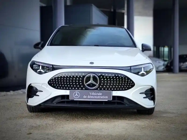 Mercedes Cla coupe amg line 250+ avec technologie eq — photo 3