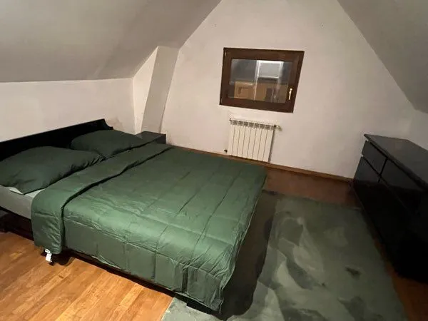 Chambre meublée à louer