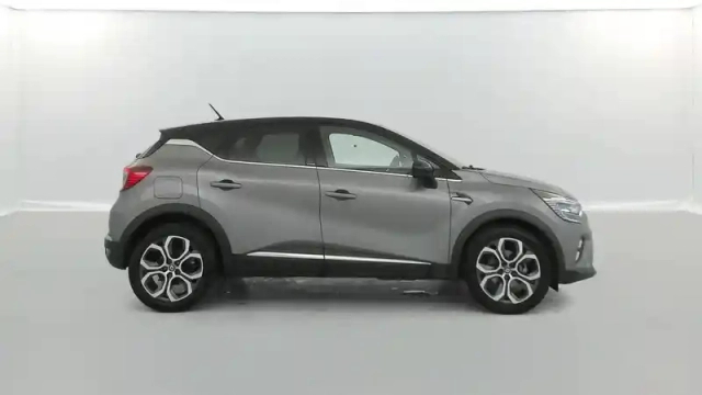 Renault Captur e-tech plug-in 160 — photo 15