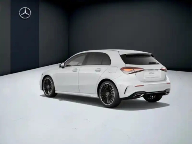Mercedes Classe A 250 e hybrid eq amg line — photo 3
