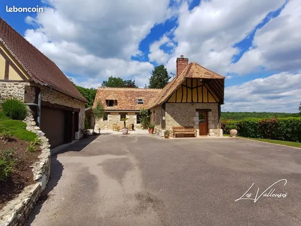 Propriété 6 pièces 143 m²