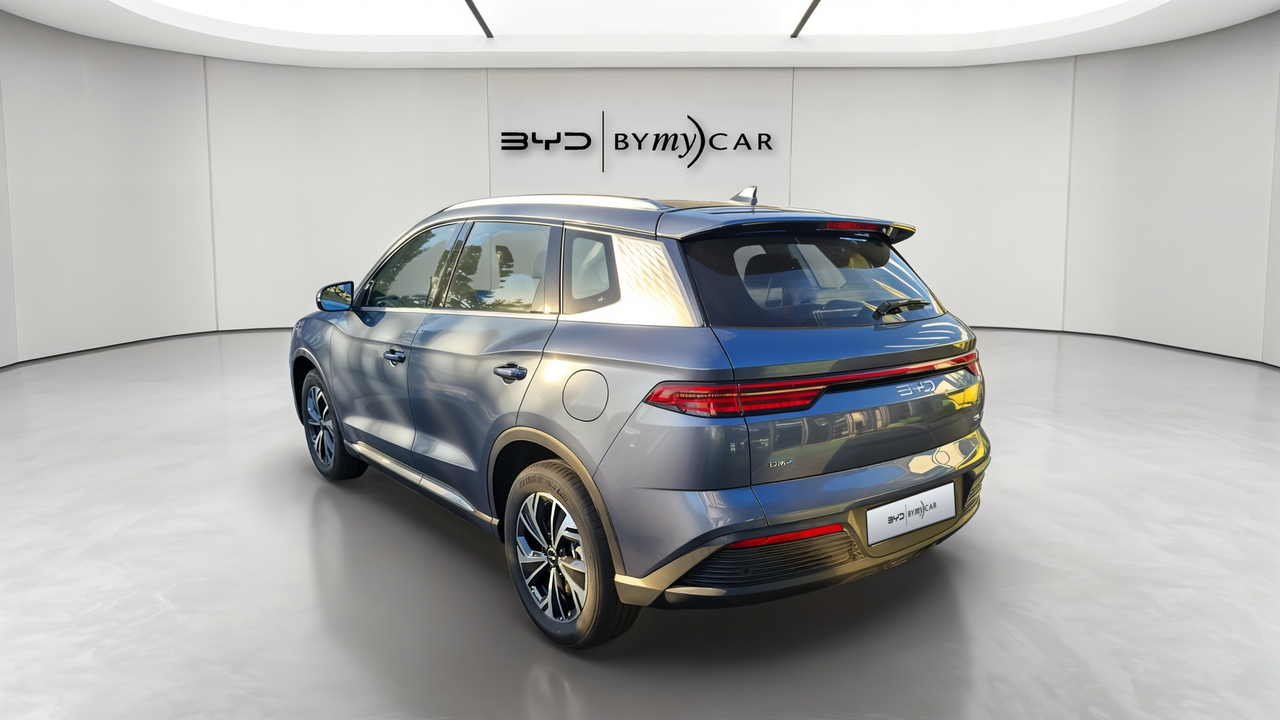BYD Sealion 5 1.5l DM-i 212 ch PHEV — photo 3
