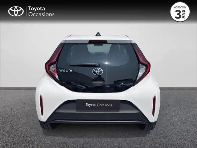 Toyota Aygo X 1.0 vvt-i 72ch dynamic my24 — photo 4