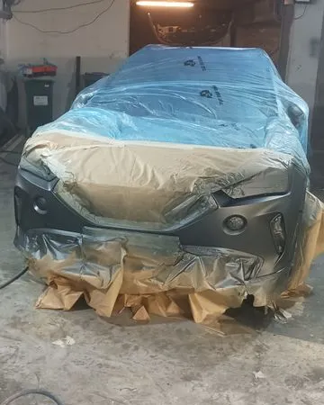 Local carrosserie ou autres activités