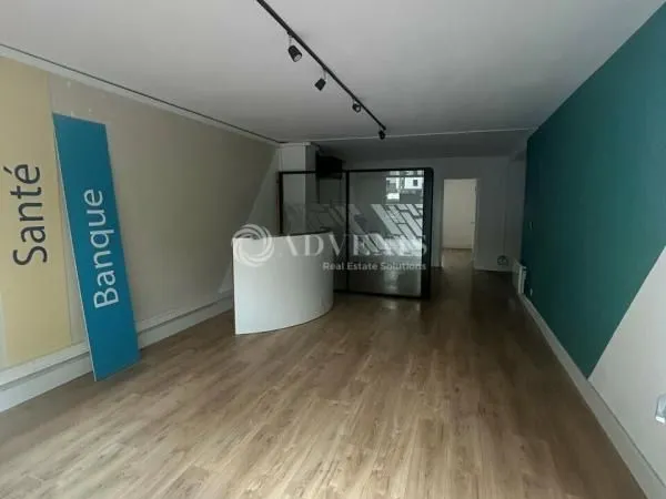 Local commercial 63 m²