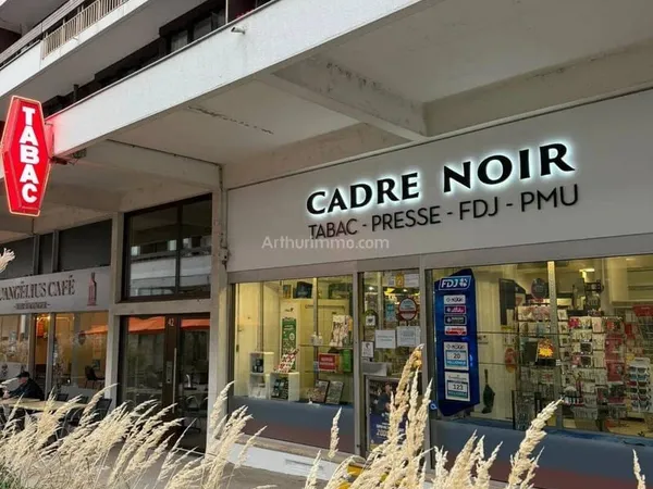 Fonds de commerce 2 pièces 109 m²