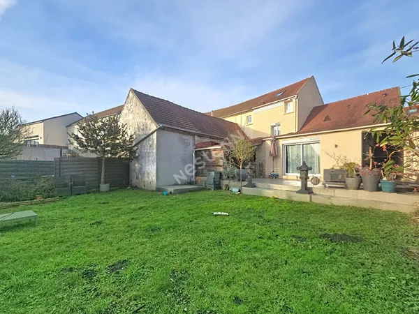 Maison de charme à vendre à Mareil en France - 5 pièces, 132 m²