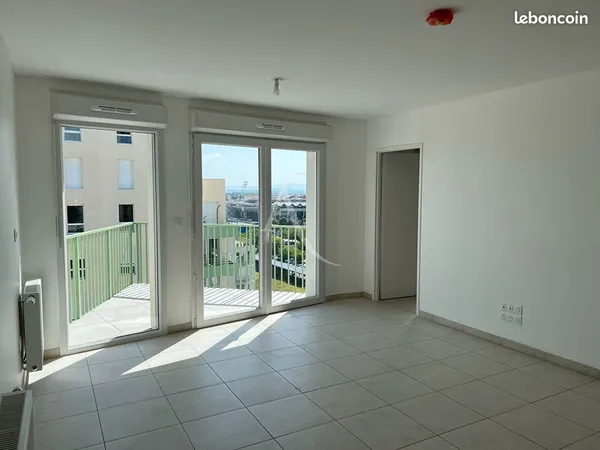 Studio 1 pièce 31 m²