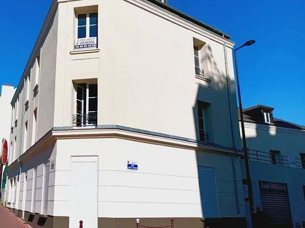 Duplex 3 Pièces atypique avec terrasse