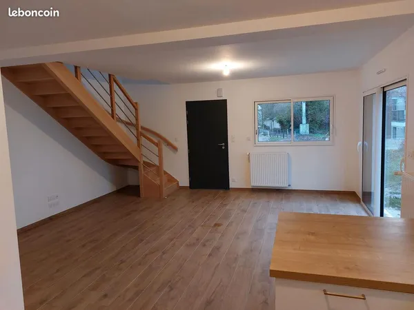 Appartement Duplex / Maison T3 70m2 proche Rennes