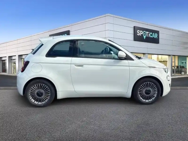 Fiat 500 e 95ch icône berline 23.8 kwh — photo 4