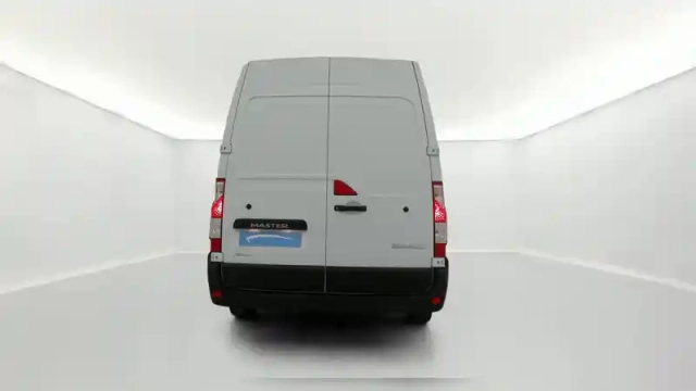 Renault Master fgn trac f3500 l2h2 blue dci 135 — photo 13
