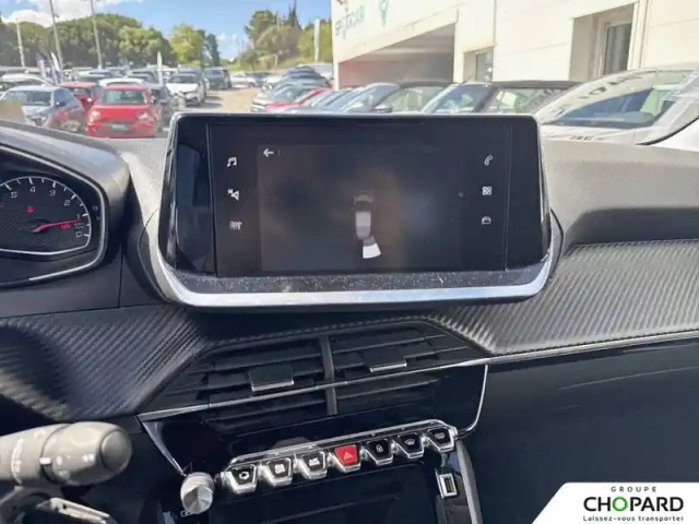 Peugeot 208 puretech 75 s&amp;s bvm5 — photo 13