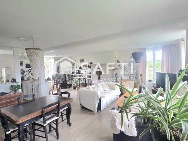 APPARTEMENT DUPLEX 87M² DANS LE CHATEAU DE BIERVILLE