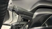 Peugeot 2008 1.5 BlueHDi 110ch S&S Allure — photo 24