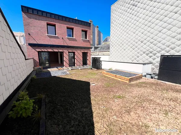 Maison 6 pièces 150 m²