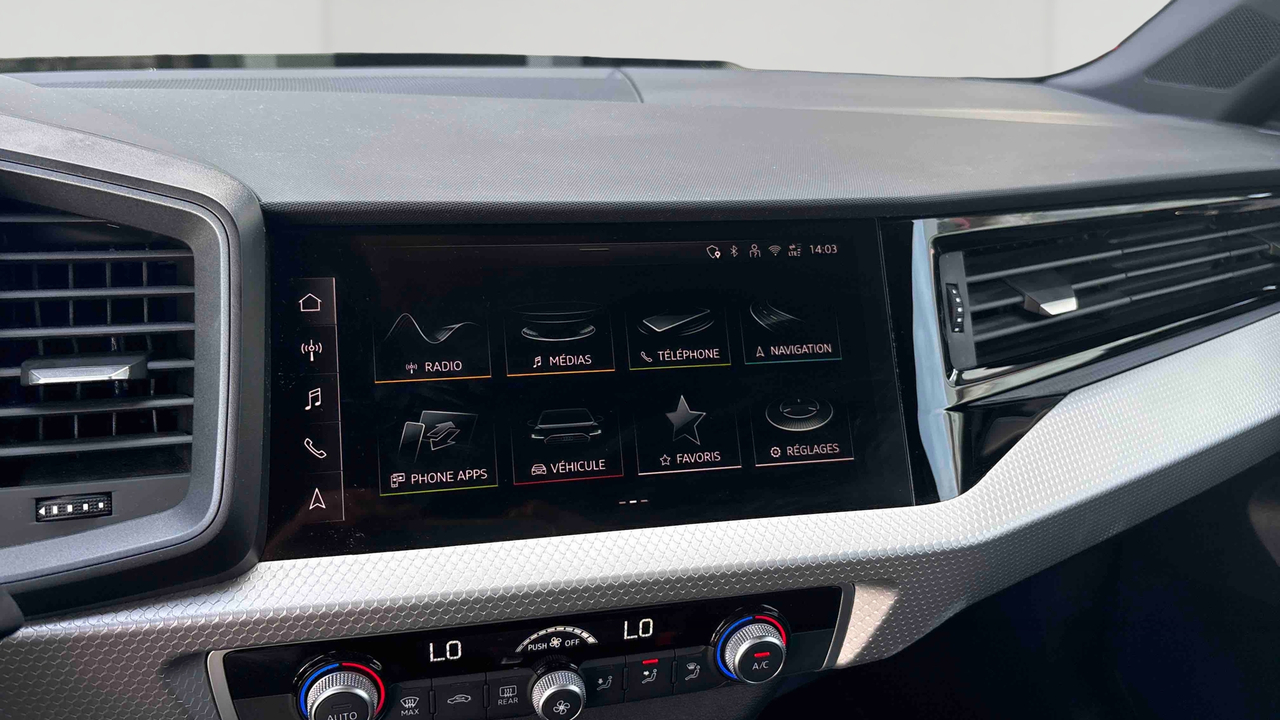 Audi A1 Sportback 30 TFSI 116 ch S tronic 7 — photo 16