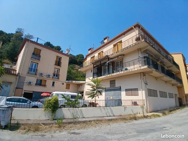 Immeuble de rapport 20 pièces 715 m²