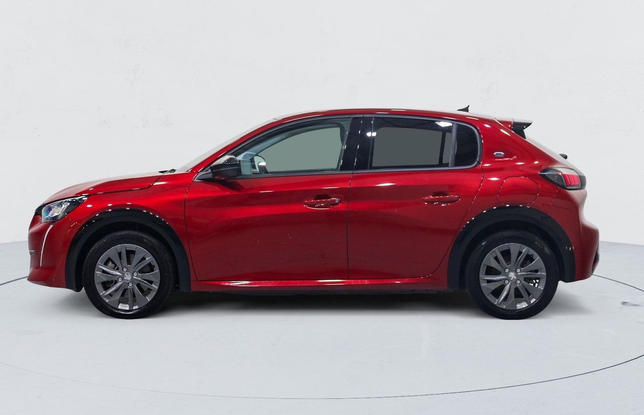 Peugeot 208 — photo 2